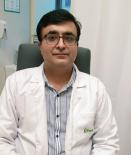 Dr. Vineet Relhan